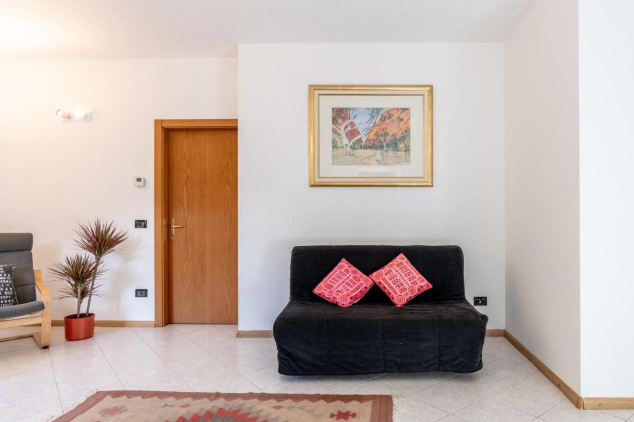 Casa Al Castello, Calliano Ospitar 外观 照片